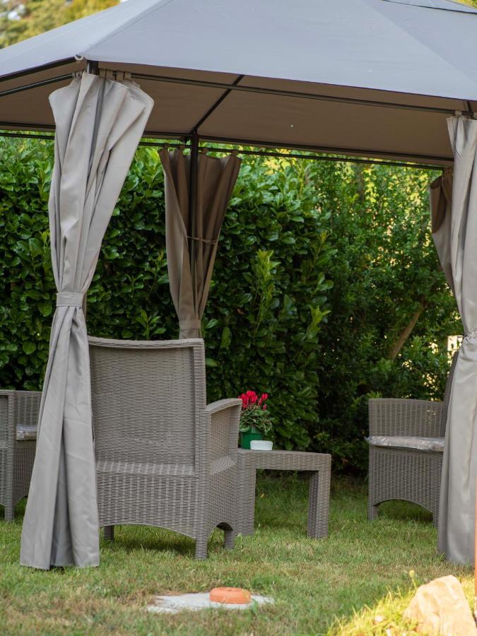 Agriturismo Cascina Costa Cassago Brianza Buitenkant foto
